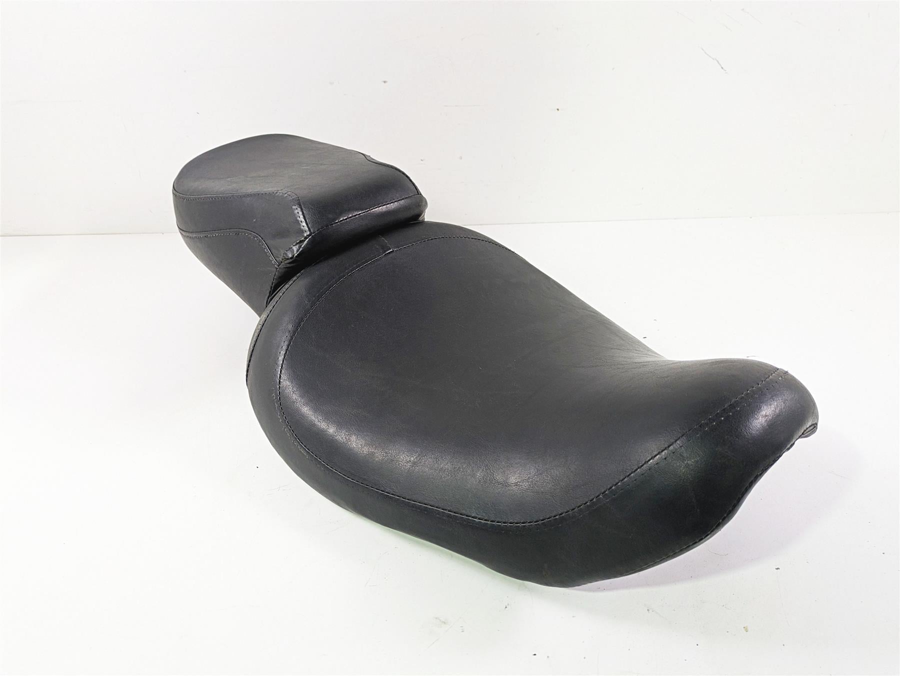 1999 Harley Dyna FXDL Low Rider Front Rear Driver Rider Seat Set - Read 52174-99 {{ shop.shopifyCountryName }} - Mototech271