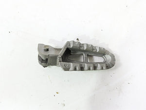2013 Ducati Hyperstrada 821 Right Front Rider Footpeg Peg 46410591AA | Mototech271