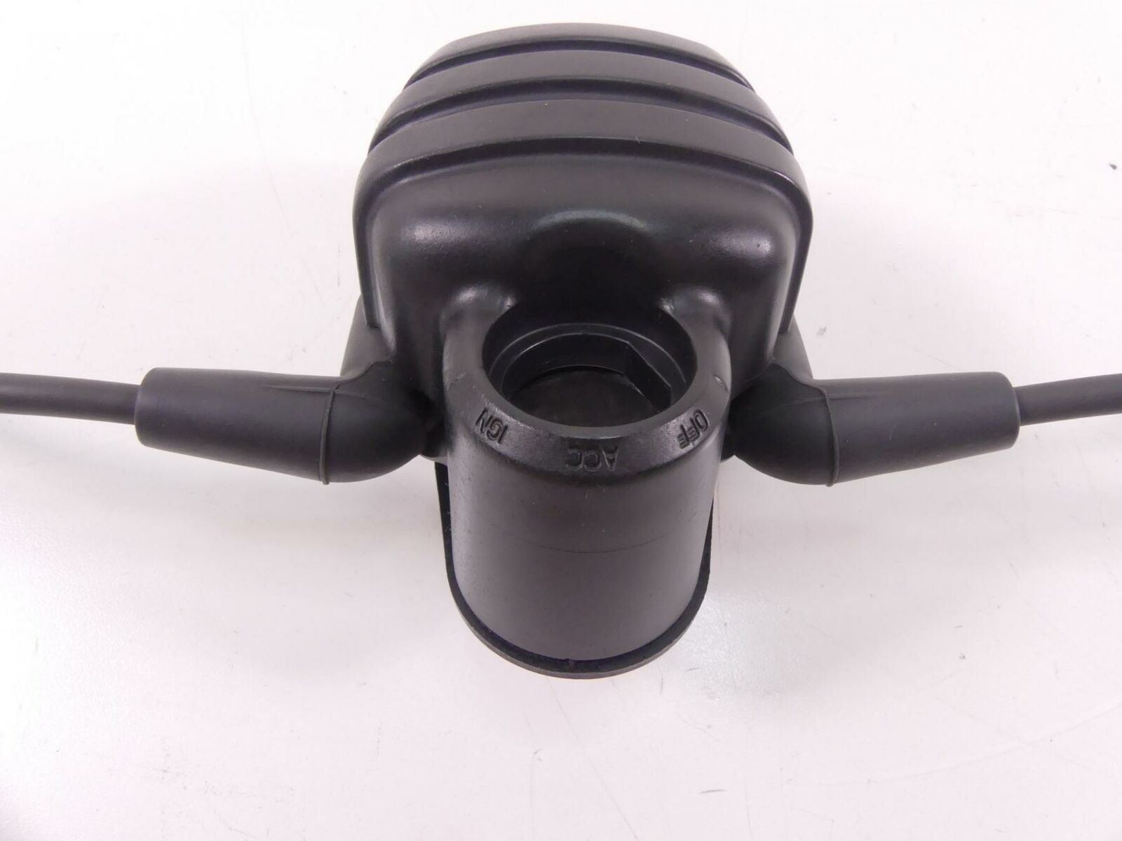 2009 Harley FXCW Softail Rocker Ignition Coils Coil Set 31684-08 {{ shop.shopifyCountryName }} - Mototech271