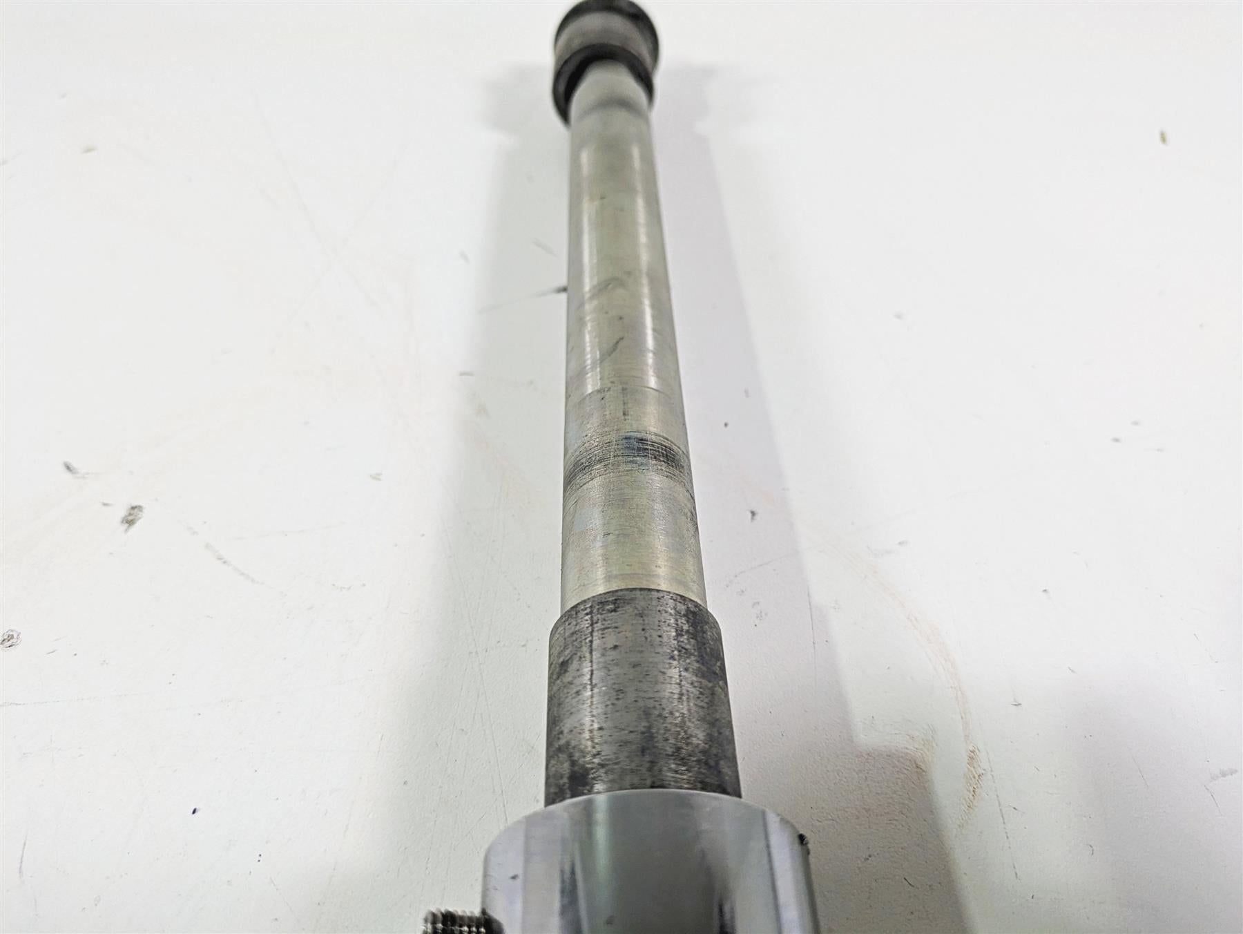 2008 Harley Touring FLHTCU E-Glide 105TH Front Axle Wheel Spindle 1" 41547-07A {{ shop.shopifyCountryName }} - Mototech271