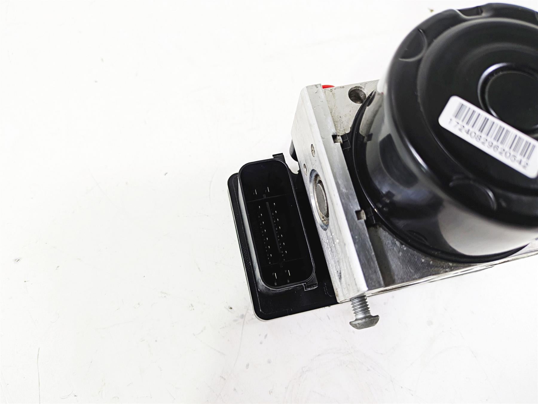 2016 Moto Guzzi Stelvio 1200 8V NTX Abs Brake Pump Unit Module 895351 {{ shop.shopifyCountryName }} - Mototech271