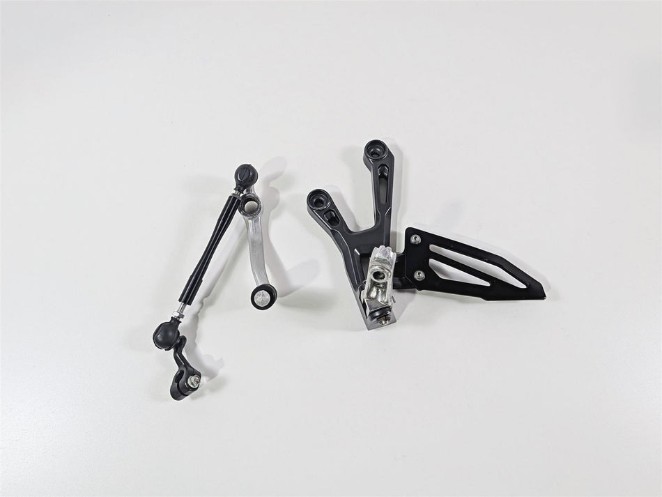 2023 Yamaha MT10 MTN1000 Left Front Footpeg & Shifter B67-27442-10-00 {{ shop.shopifyCountryName }} - Mototech271