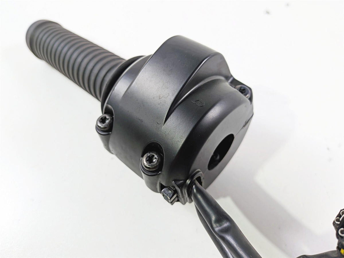 2021 Indian Scout 1200 Right Hand Control Switch Start Kill 395miles 4014450 {{ shop.shopifyCountryName }} - Mototech271