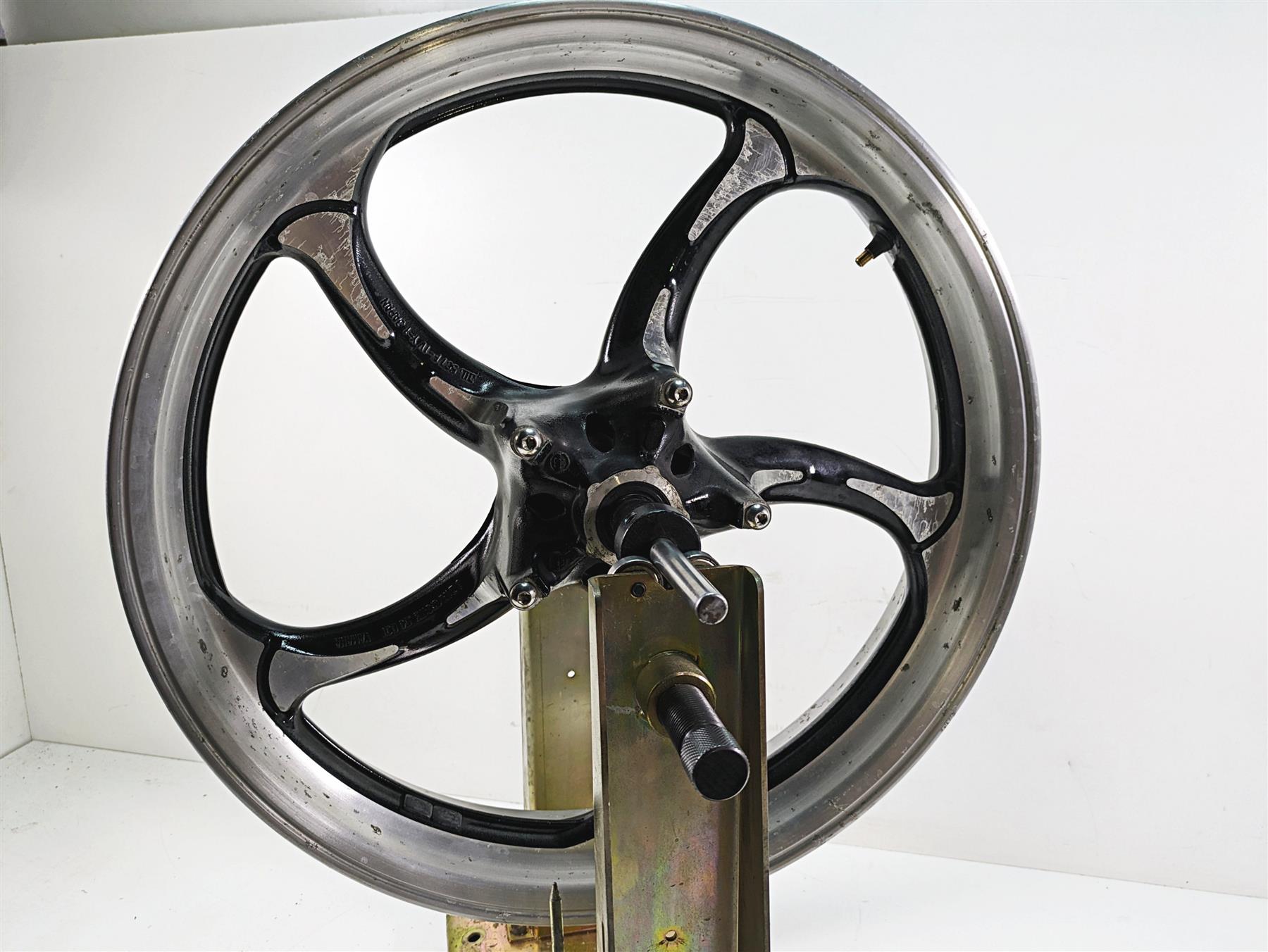 2009 Yamaha XV1900 Raider Straight 21x3.5 Front Wheel Rim 5C7-25168-00-33 {{ shop.shopifyCountryName }} - Mototech271