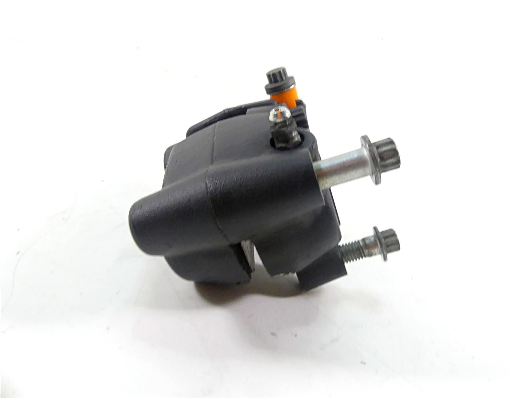 2014 Harley Dyna FXDB Street Bob Front Brake Caliper 41300001 {{ shop.shopifyCountryName }} - Mototech271