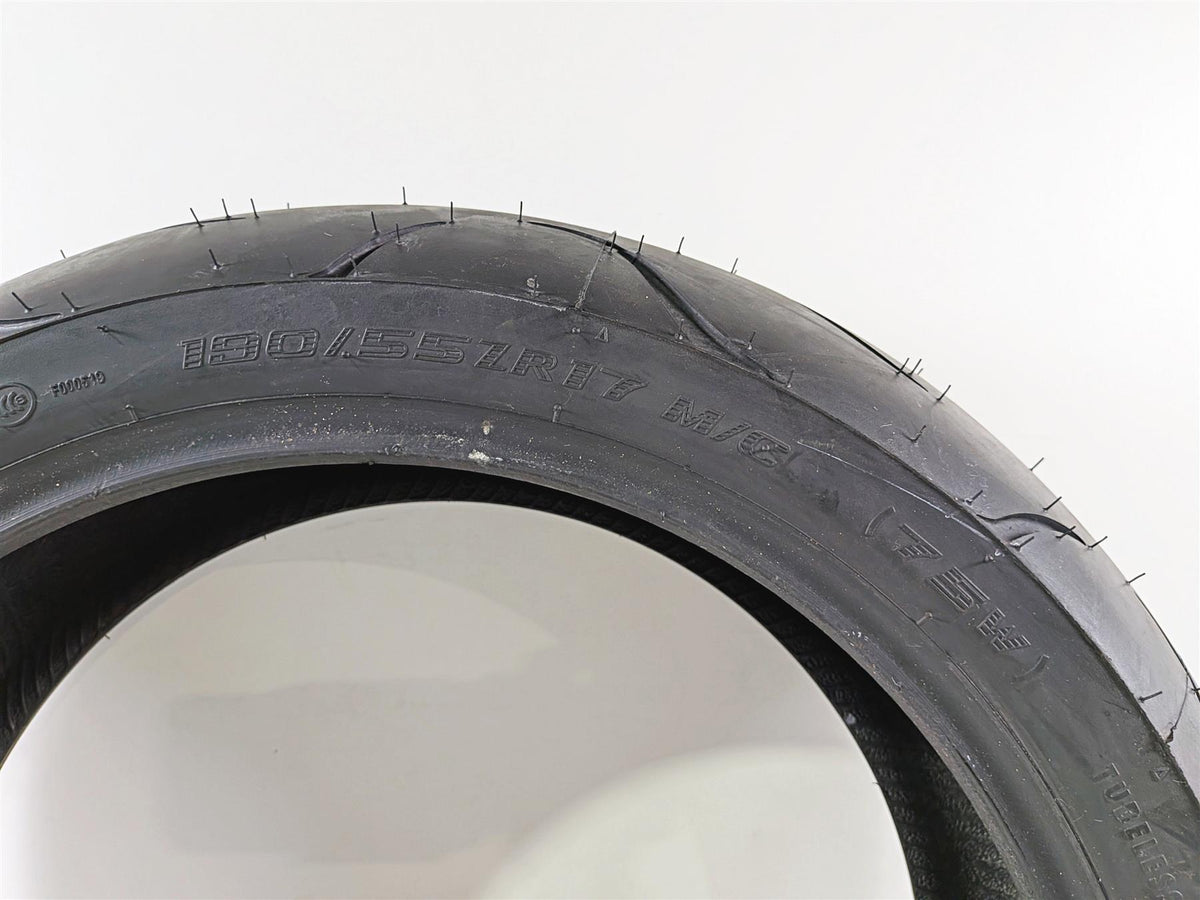 Unused Rear Motorcycle Tire Shinko 010 Apex 190/55R17 DOT25 87-4075-Mototech271