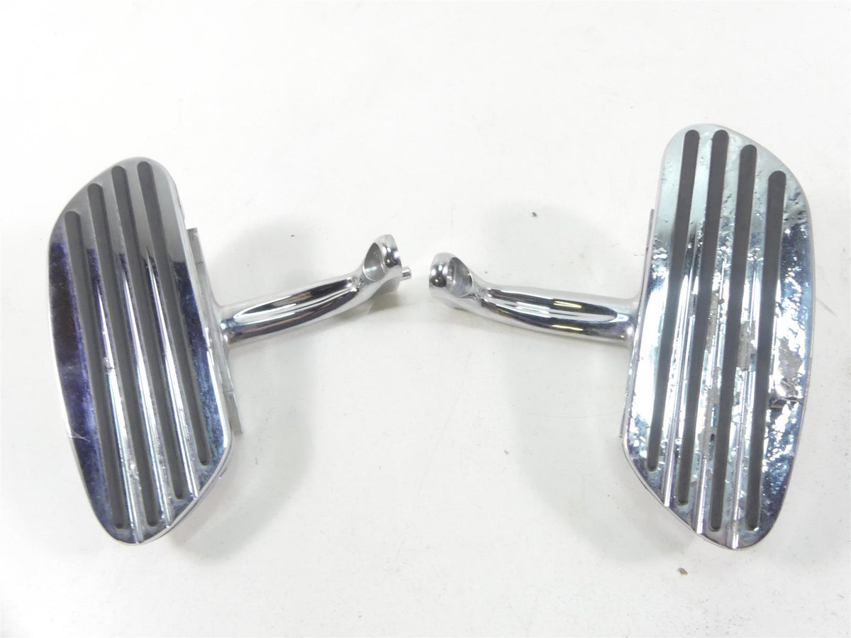 2004 Harley FLHTC SE CVO Electra Glide Floorboard Shift Brake Pedal Set 50683-04 {{ shop.shopifyCountryName }} - Mototech271