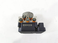 Load image into Gallery viewer, 2017 Harley Touring FLTRXS Road Glide Rear Abs Brake Pump Unit Module 41100061B | Mototech271
