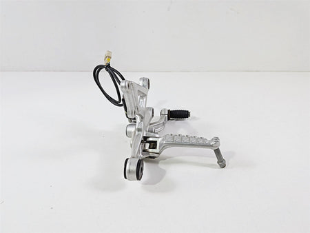 2014 Aprilia RSV4 RR Factory Right Front Foot Peg & Brake Pedal 858786 858785 {{ shop.shopifyCountryName }} - Mototech271