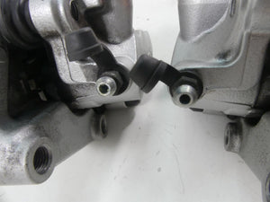 2009 Victory Vision Tour Front Brake Caliper Set 1910924 1911510 1910925 1911511 | Mototech271