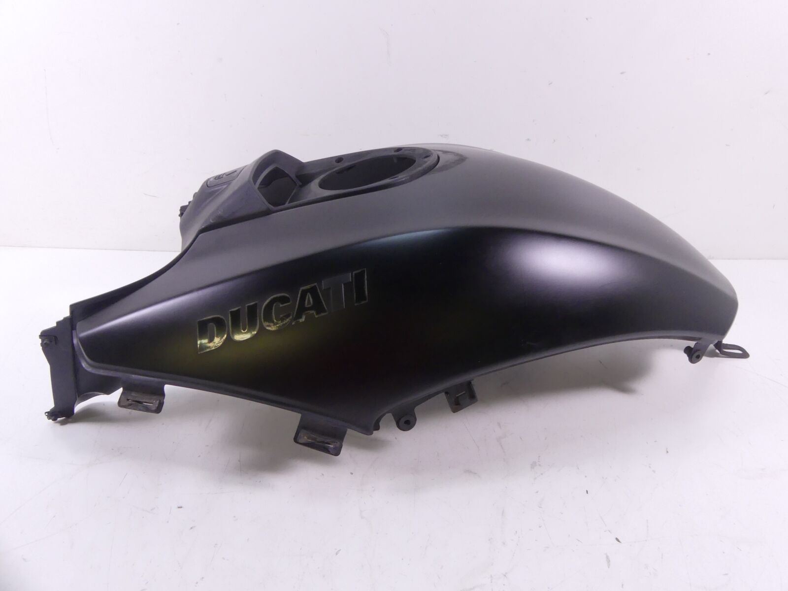 2015 Ducati Diavel Dark Upper Tank & Igniton Switch Cover Set 48013191A 48013072 {{ shop.shopifyCountryName }} - Mototech271
