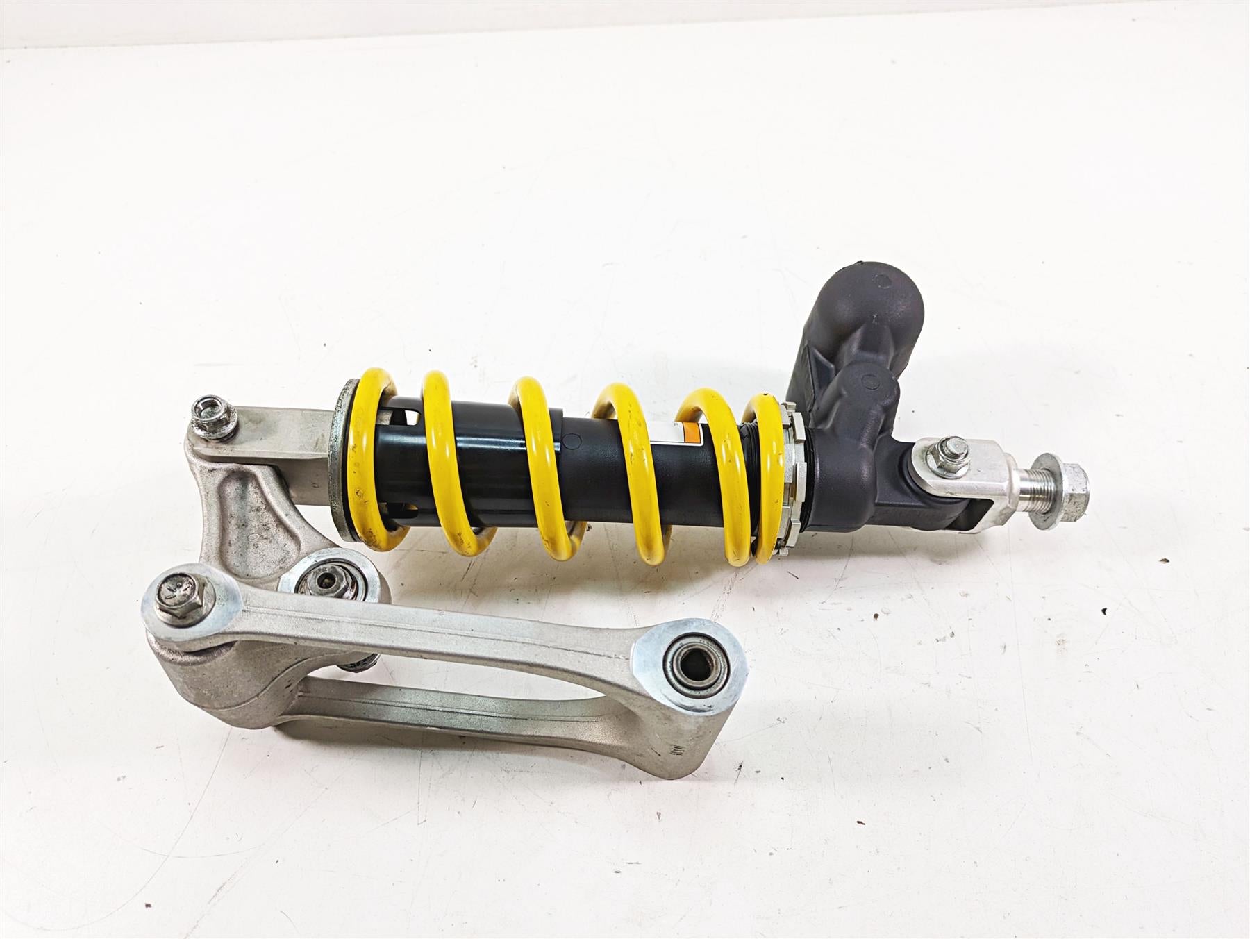 2009 Suzuki GSXR750 K9 Straight Rear Shock Damper & Linkage 62100-38H10-163 {{ shop.shopifyCountryName }} - Mototech271