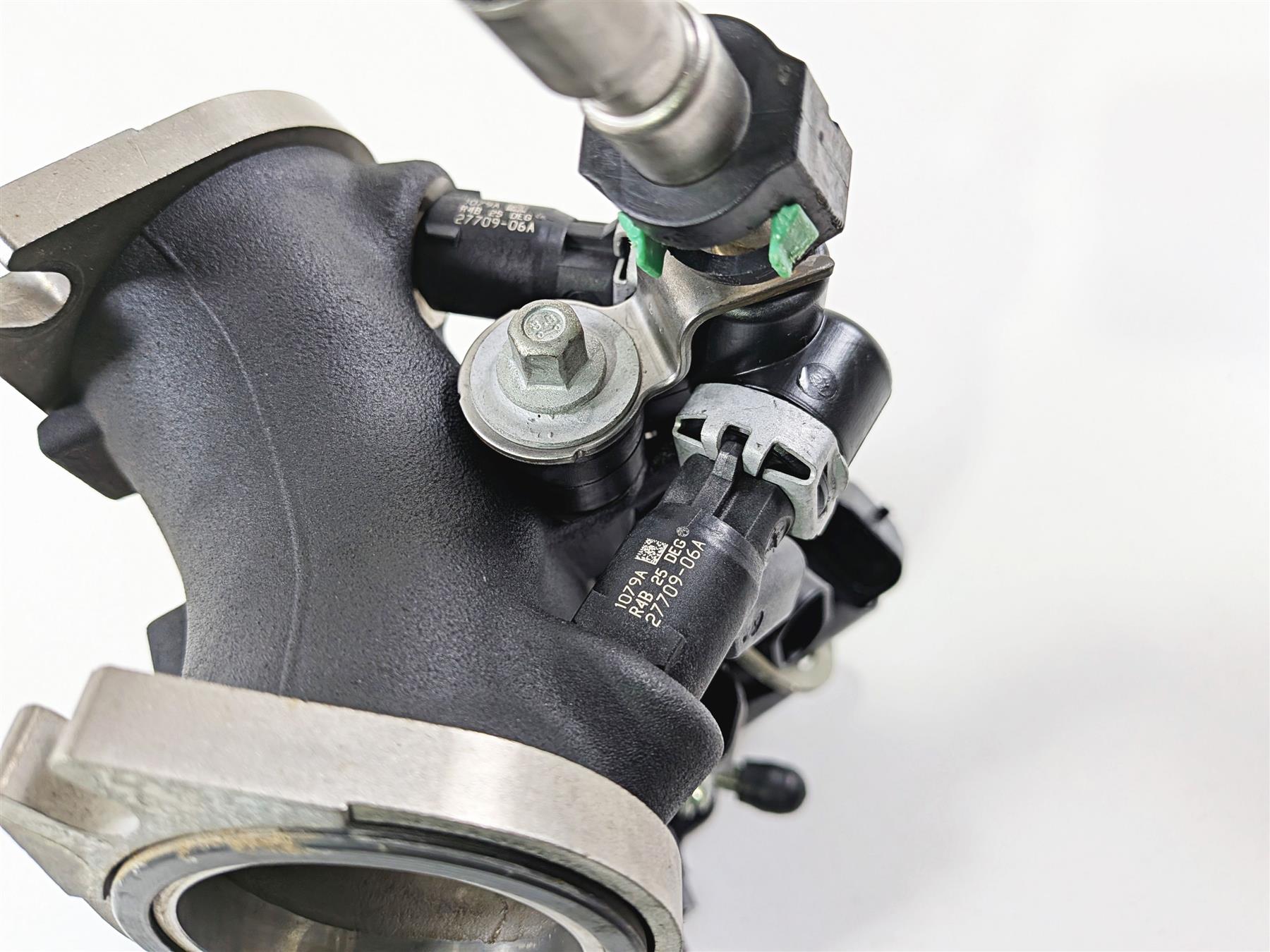 2009 Harley FXCWC Softail Rocker Throttle Body Fuel Injection 27708-06 27618-06 {{ shop.shopifyCountryName }} - Mototech271