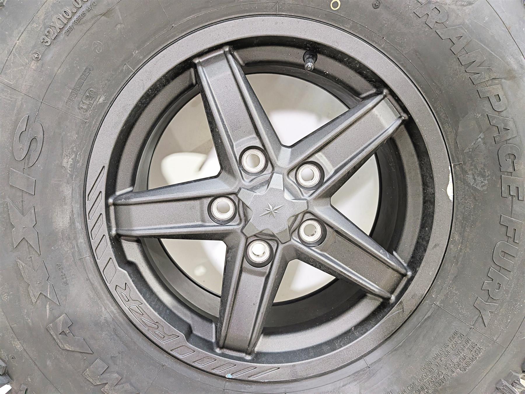 2022 Polaris RZR Turbo R Ultimate Wheel Tire Set Maxxis Rampage Fury 32x10R15 1525087 15x7-Mototech271