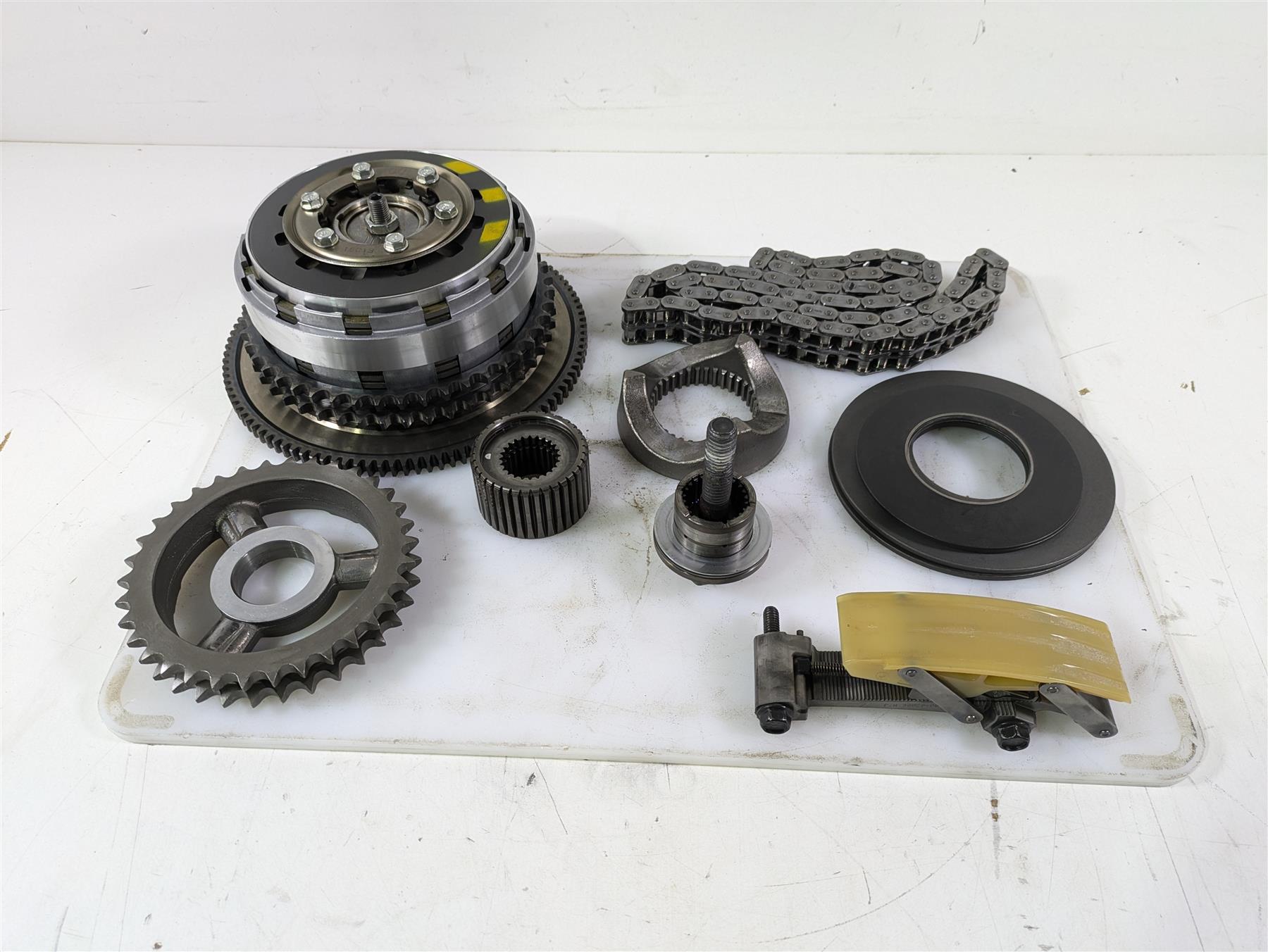 2015 Harley FXDL Dyna Low Rider Primary Drive Clutch & Compensator Kit 37816-11 {{ shop.shopifyCountryName }} - Mototech271