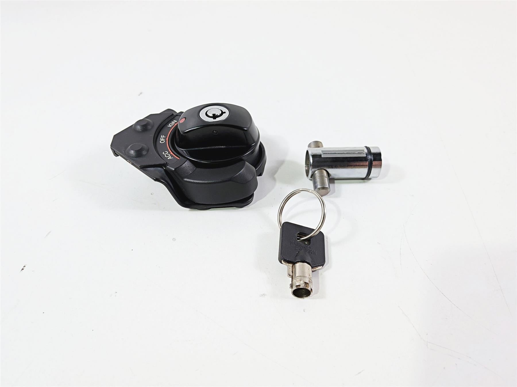 2013 Harley VRSCDX Night Rod Special Ignition Switch Steering Lock Neck Key Set 70020-05-Mototech271