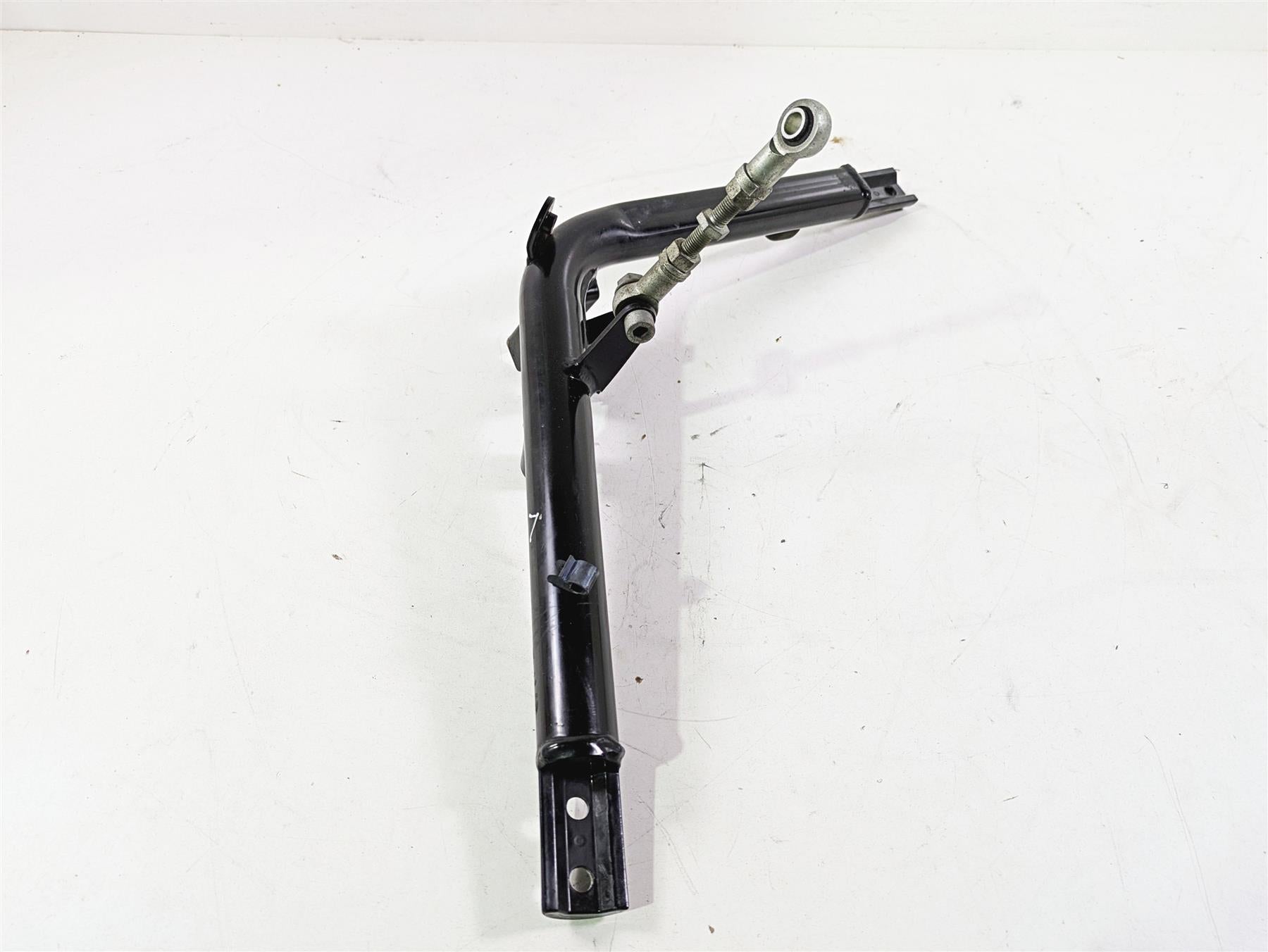 2013 Harley VRSCF Muscle Rod Left Front Frame Downtube - Read 47987-12BK {{ shop.shopifyCountryName }} - Mototech271
