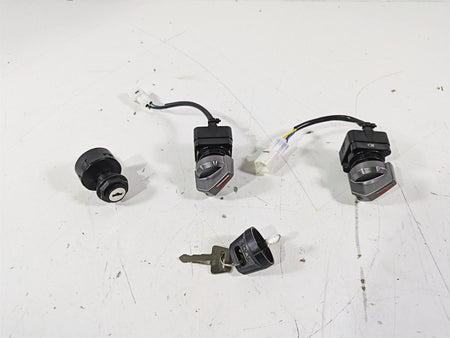 2022 Yamaha YXZ1000 R Ignition Light Awd Switch Set 1XD-H2510-10-00 {{ shop.shopifyCountryName }} - Mototech271