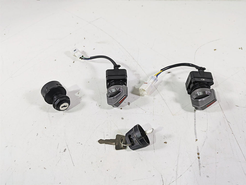2022 Yamaha YXZ1000 R Ignition Light Awd Switch Set 1XD-H2510-10-00 {{ shop.shopifyCountryName }} - Mototech271