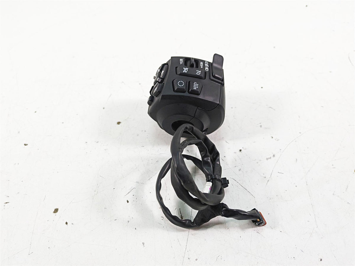 2022 Harley RA1250 S Pan America Left Hand Turn Signal Control Switch 71500522A {{ shop.shopifyCountryName }} - Mototech271