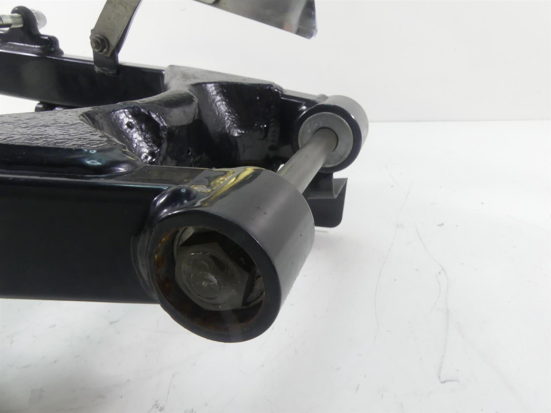 1995 Harley Dyna FXDL Low Rider Rear Swingarm Swing Arm 3/4" Axle 47820-90 {{ shop.shopifyCountryName }} - Mototech271