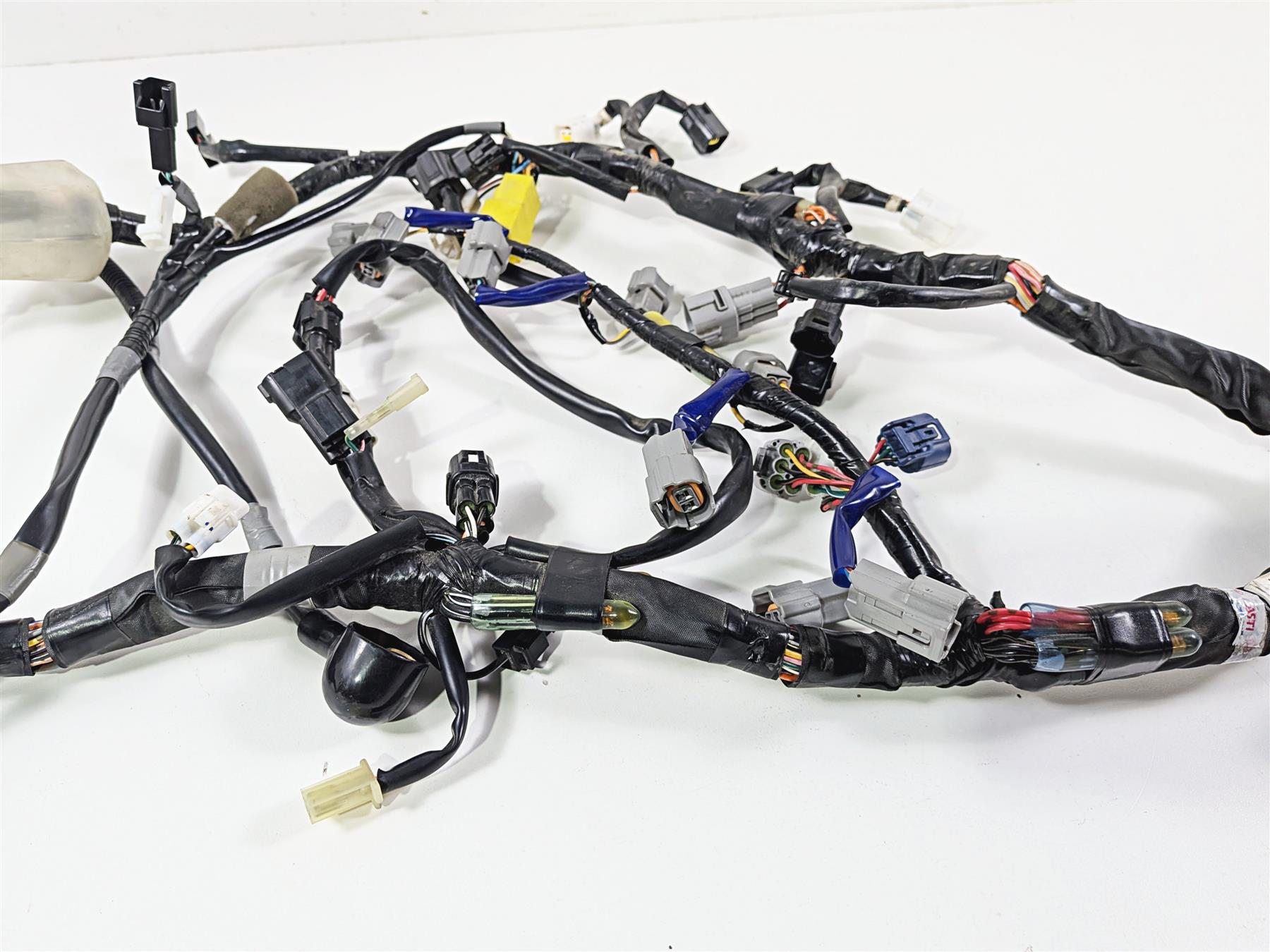 2024 Suzuki GSXR600 Main Wiring Harness Loom N0 Cuts - Clean 2K 36610-14JC2 {{ shop.shopifyCountryName }} - Mototech271