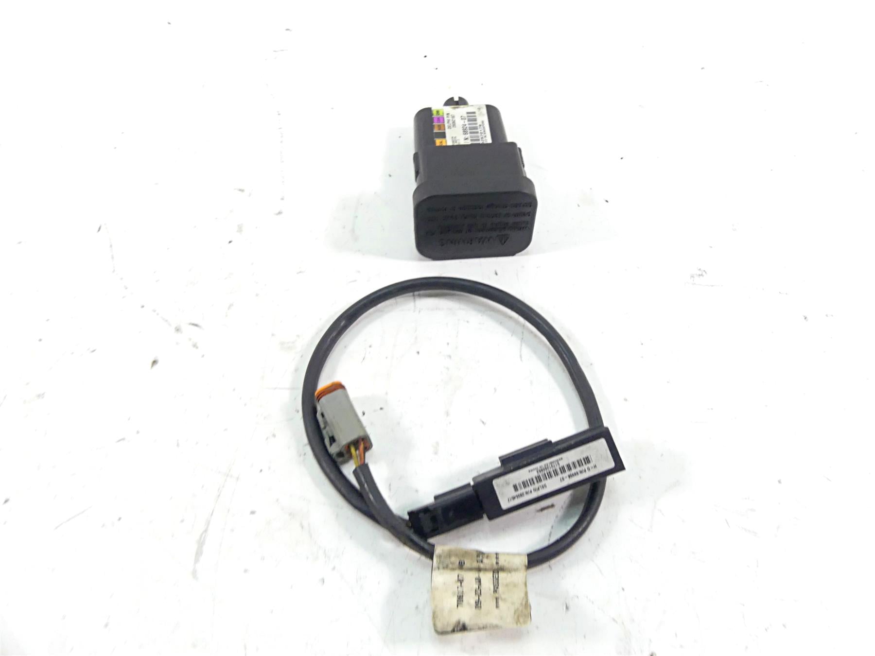 2011 Harley Touring FLTRX Road Glide Tssm Turn Signal Security Module 68924-07 {{ shop.shopifyCountryName }} - Mototech271