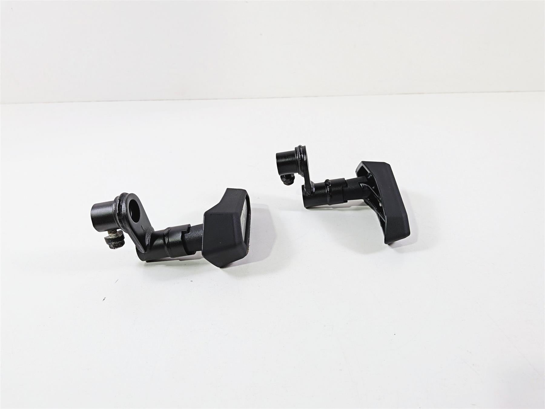 2024 Kawasaki EX500 Ninja 40th An. Left Right Frame Slider Set 99994-2006 {{ shop.shopifyCountryName }} - Mototech271