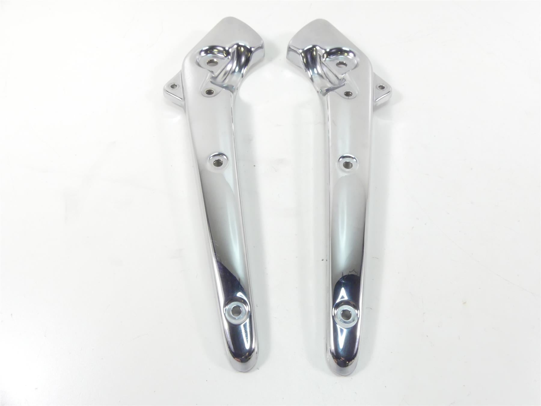 2009 Honda VTX1300 Touring Rear Fender Chrome Braces Struts 77330-MEA-A20 {{ shop.shopifyCountryName }} - Mototech271