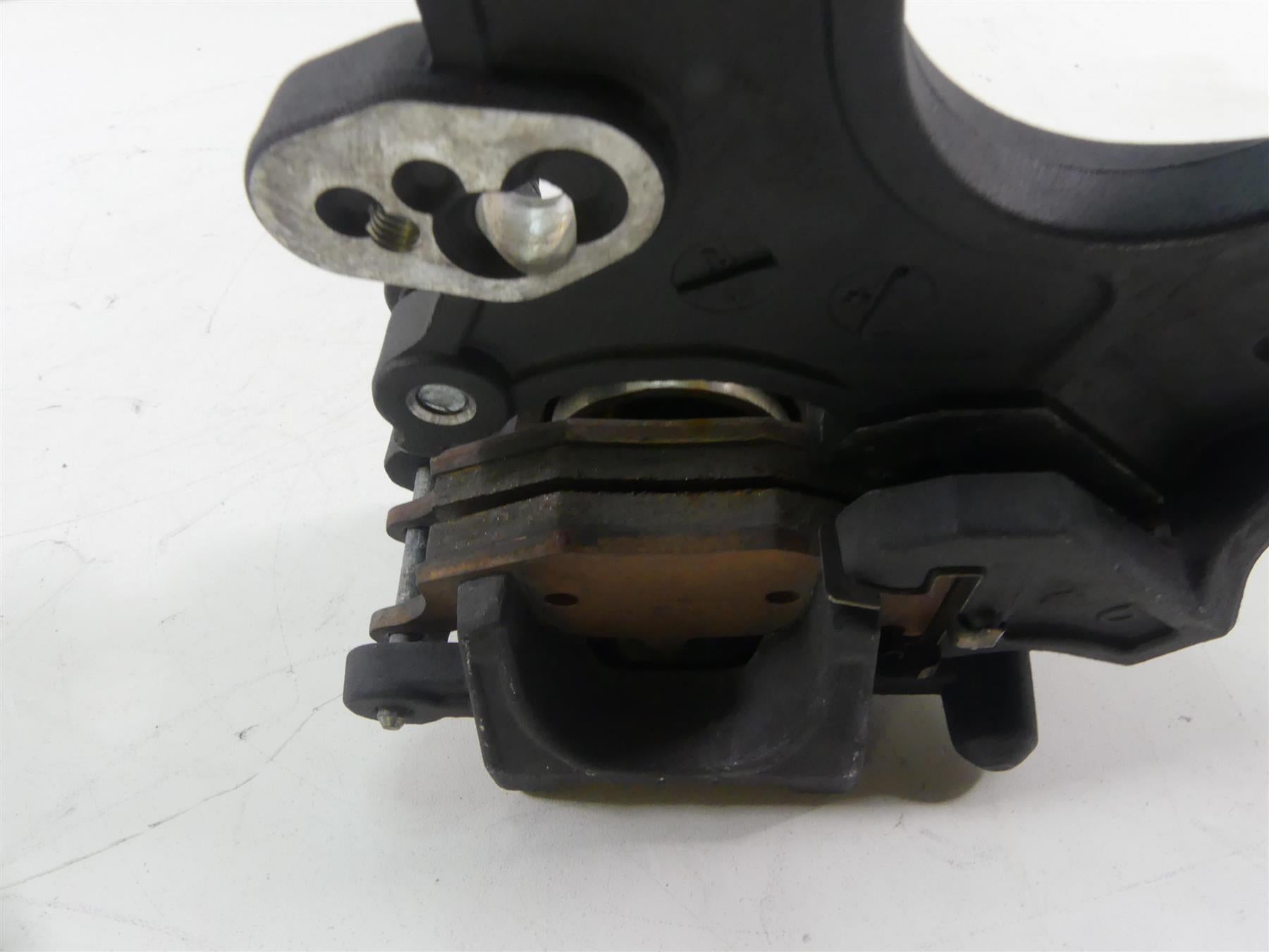2020 Suzuki GSX1300 R Hayabusa Tokico Rear Brake Caliper + Mount 69100-15H31-999 {{ shop.shopifyCountryName }} - Mototech271