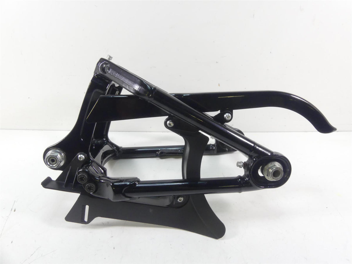 2021 Harley Softail FXBBS 114 Street Bob Swingarm Swing Arm & Axle 47400099BHP {{ shop.shopifyCountryName }} - Mototech271