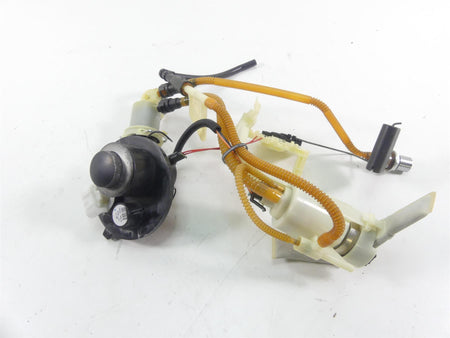 2011 Harley Touring FLTRU Road Glide Fuel Gas Petrol Pump 62908-08 {{ shop.shopifyCountryName }} - Mototech271