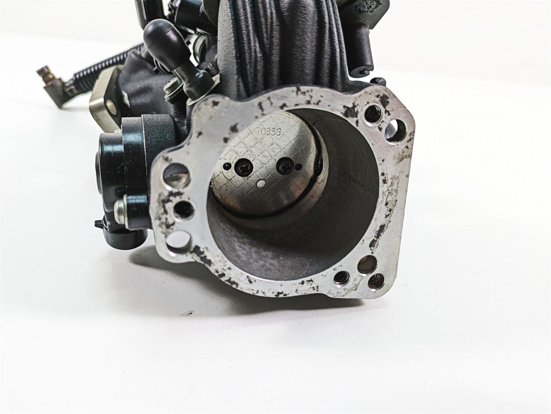 2006 Harley Touring FLHXI Street Glide Throttle Body Fuel Injectors 27600-06 {{ shop.shopifyCountryName }} - Mototech271
