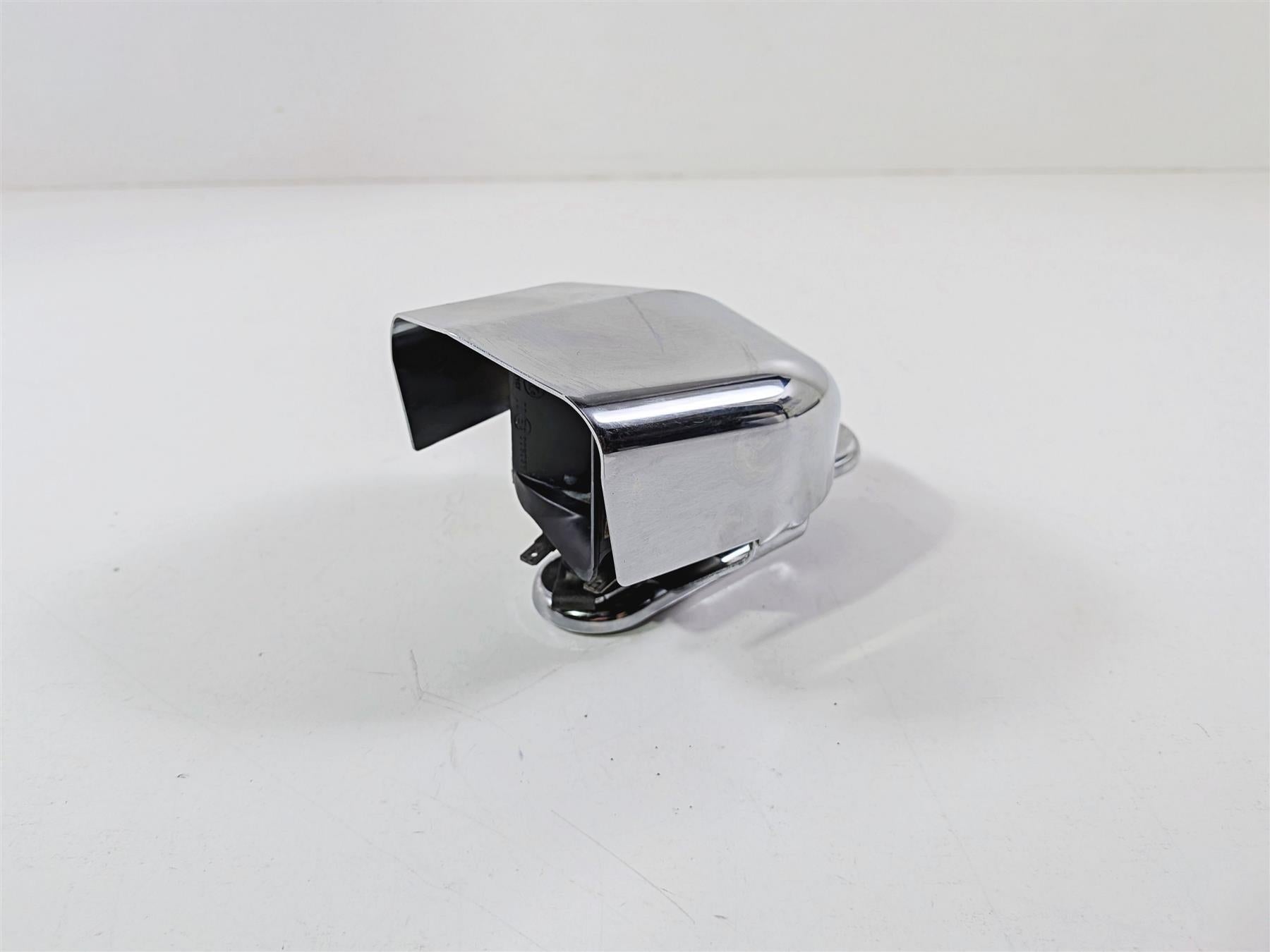 2016 Harley Touring FLHX Street Glide Horn & Chrome Cover 61300478 {{ shop.shopifyCountryName }} - Mototech271