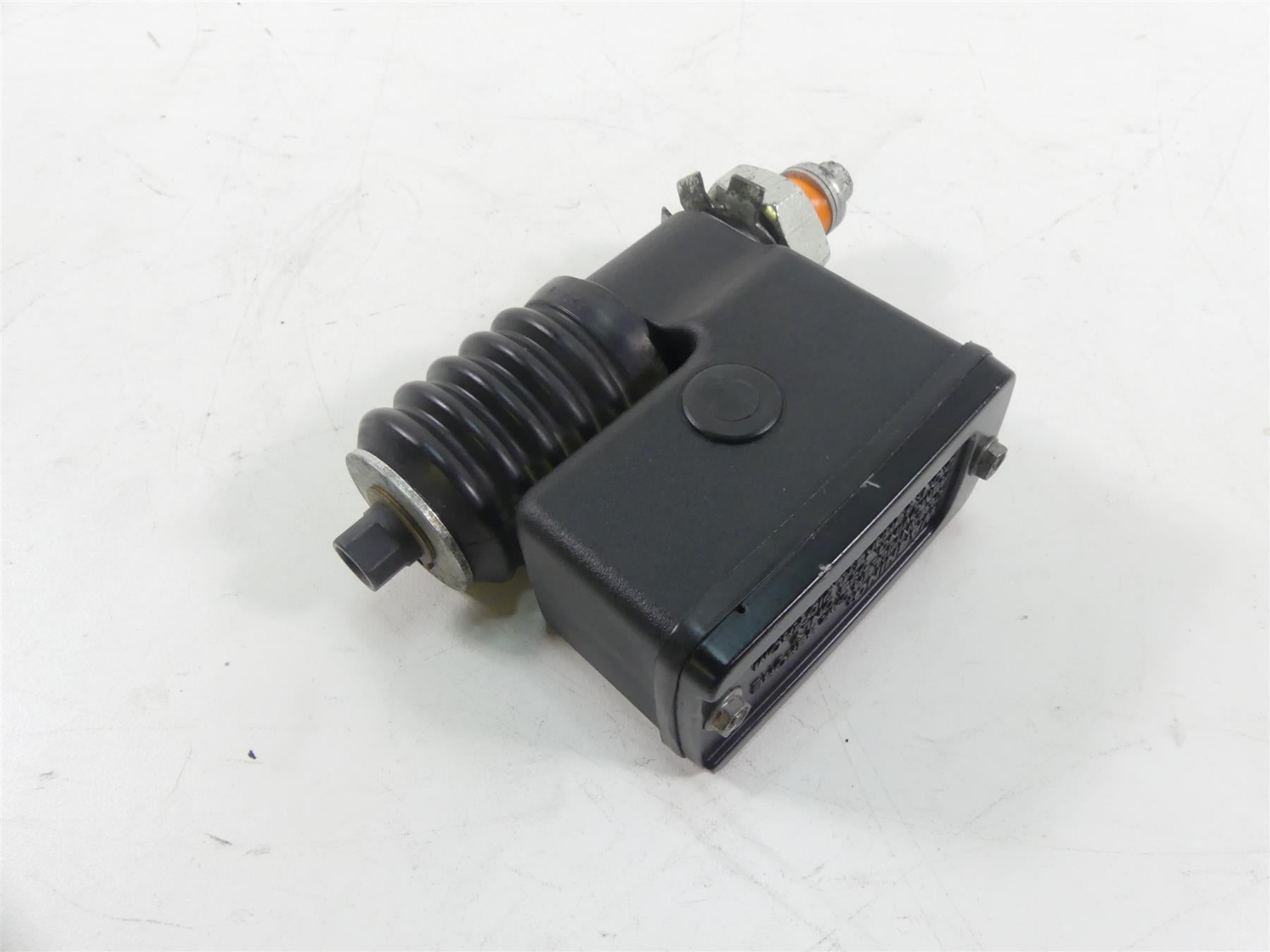 1993 Harley Dyna FXDL Low Rider Rear Brake Master Cylinder 42474-90 {{ shop.shopifyCountryName }} - Mototech271