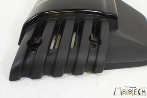 2017 Moto Guzzi 750 V7 III Special NICE Side Cover Panel Fairing SET 2B003498 | Mototech271