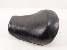 Load image into Gallery viewer, 1997 Kawasaki VN1500 Vulcan Front Rider Seat Saddle - No Tears 53001-1806

