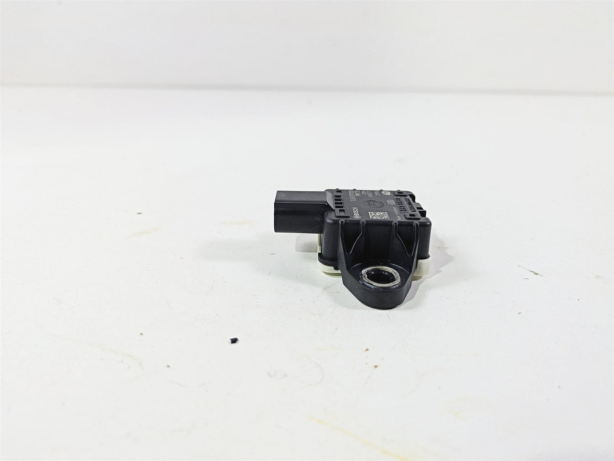 2022 Ducati Hypermotard 950 Bosch Fall Lean Angle Sensor 265011108 {{ shop.shopifyCountryName }} - Mototech271