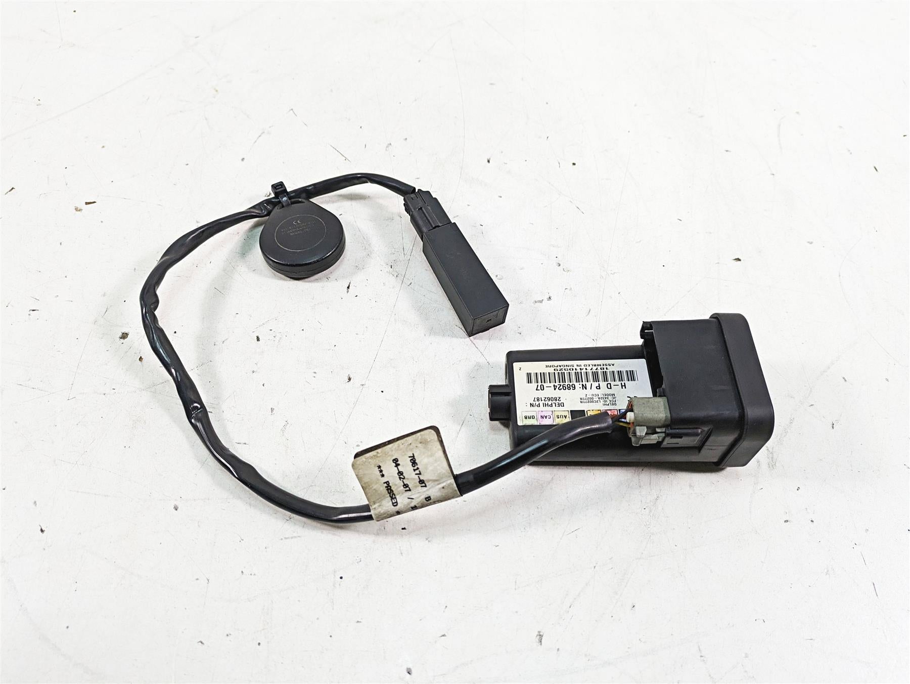 2007 Harley Sportster XL1200 C Tssm Turn Signal Security Module + Fob 68924-07 {{ shop.shopifyCountryName }} - Mototech271