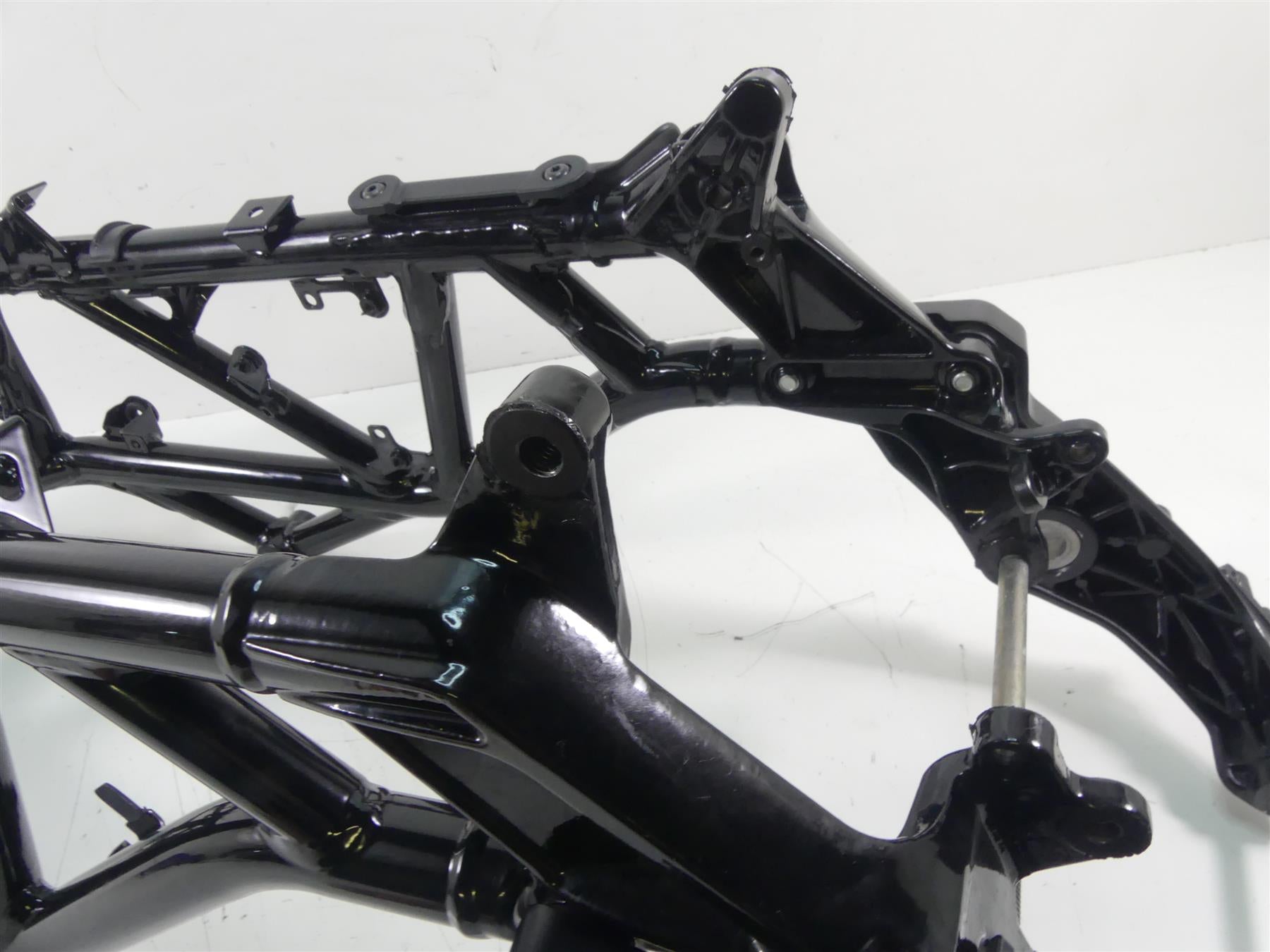 2019 Indian Motorcycle Co. FTR1200 Straight Main Frame Chassis Slvg Tl 1023965 {{ shop.shopifyCountryName }} - Mototech271