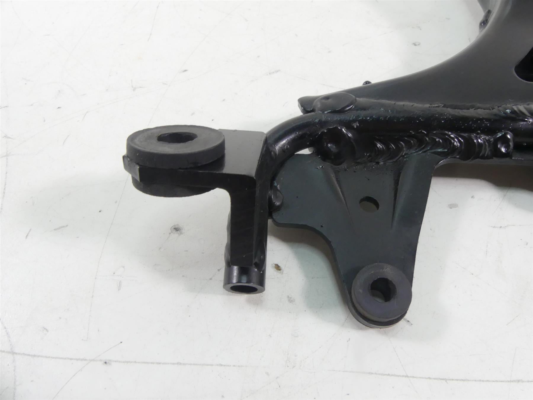 2001 Kawasaki ZX600J2 ZX6R Ninja Front Stay Gauges Mirror Mount 39184-1085 {{ shop.shopifyCountryName }} - Mototech271