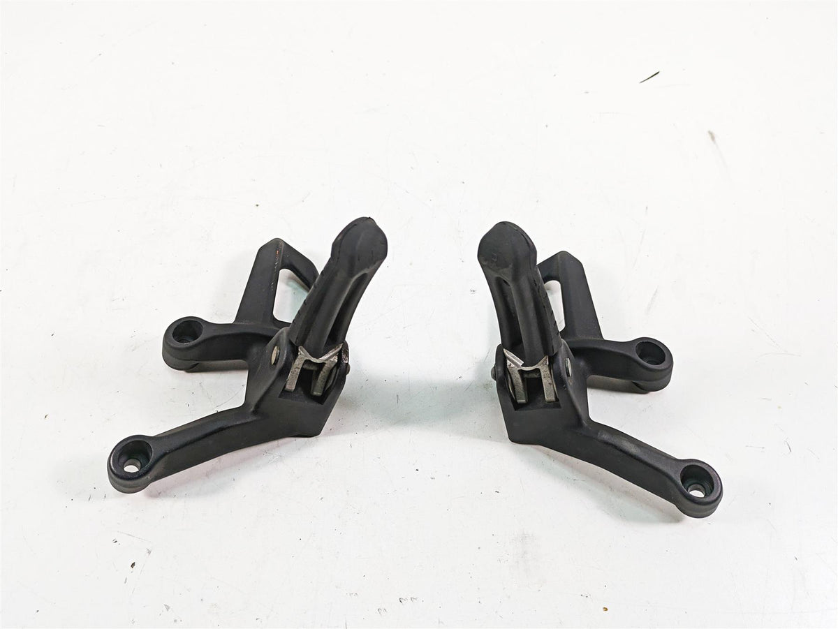 2018 KTM 1090 Adventure R Rear Passenger Foot Peg Set 60303048000 60303049000 {{ shop.shopifyCountryName }} - Mototech271