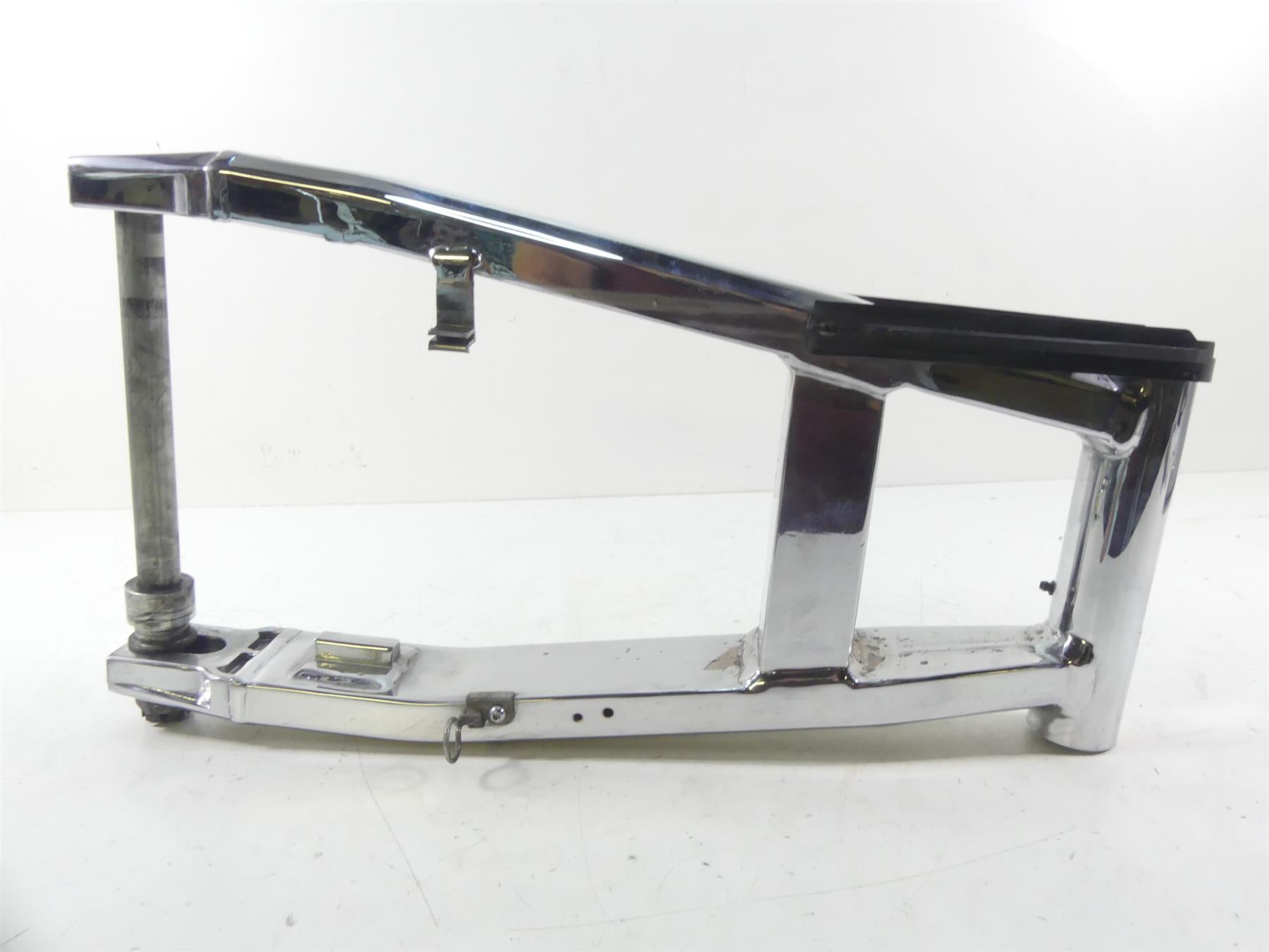2001 Kawasaki ZX600J2 ZX6R Ninja Rear Chrome Swingarm Swing Arm 33001-1579 {{ shop.shopifyCountryName }} - Mototech271