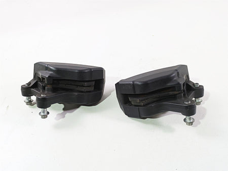 2021 Harley Touring FLTRX Road Glide Front Brake Caliper Set 43027-08 44023-08 {{ shop.shopifyCountryName }} - Mototech271