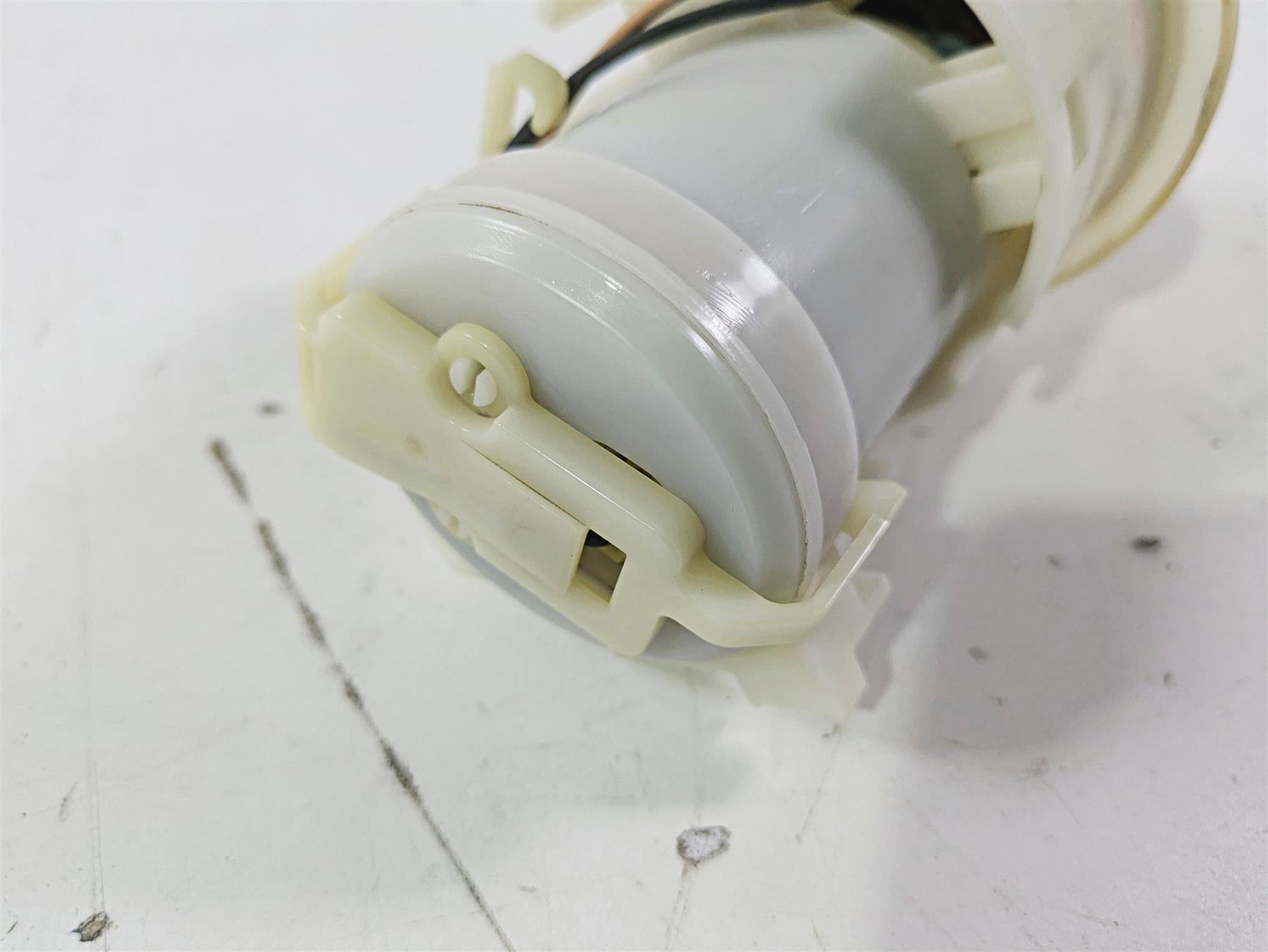 2007 Yamaha XVS1300 V-Star Tour Fuel Gas Petrol Pump 3D8-13907-00-00 {{ shop.shopifyCountryName }} - Mototech271