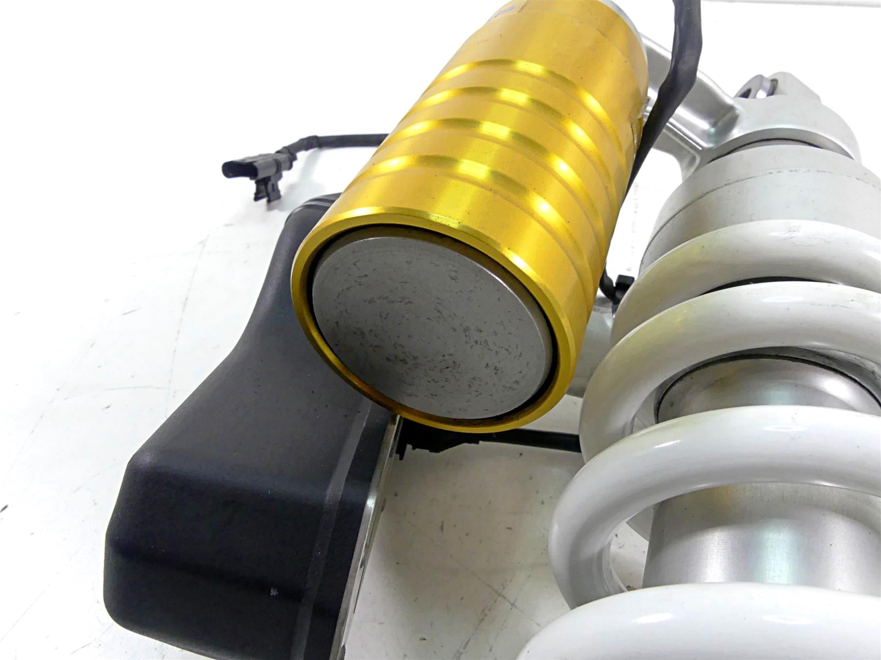 2015 BMW R1200GS GSW K50 Rear Dynamic Esa Shock Damper 33548548886 33548563287 {{ shop.shopifyCountryName }} - Mototech271