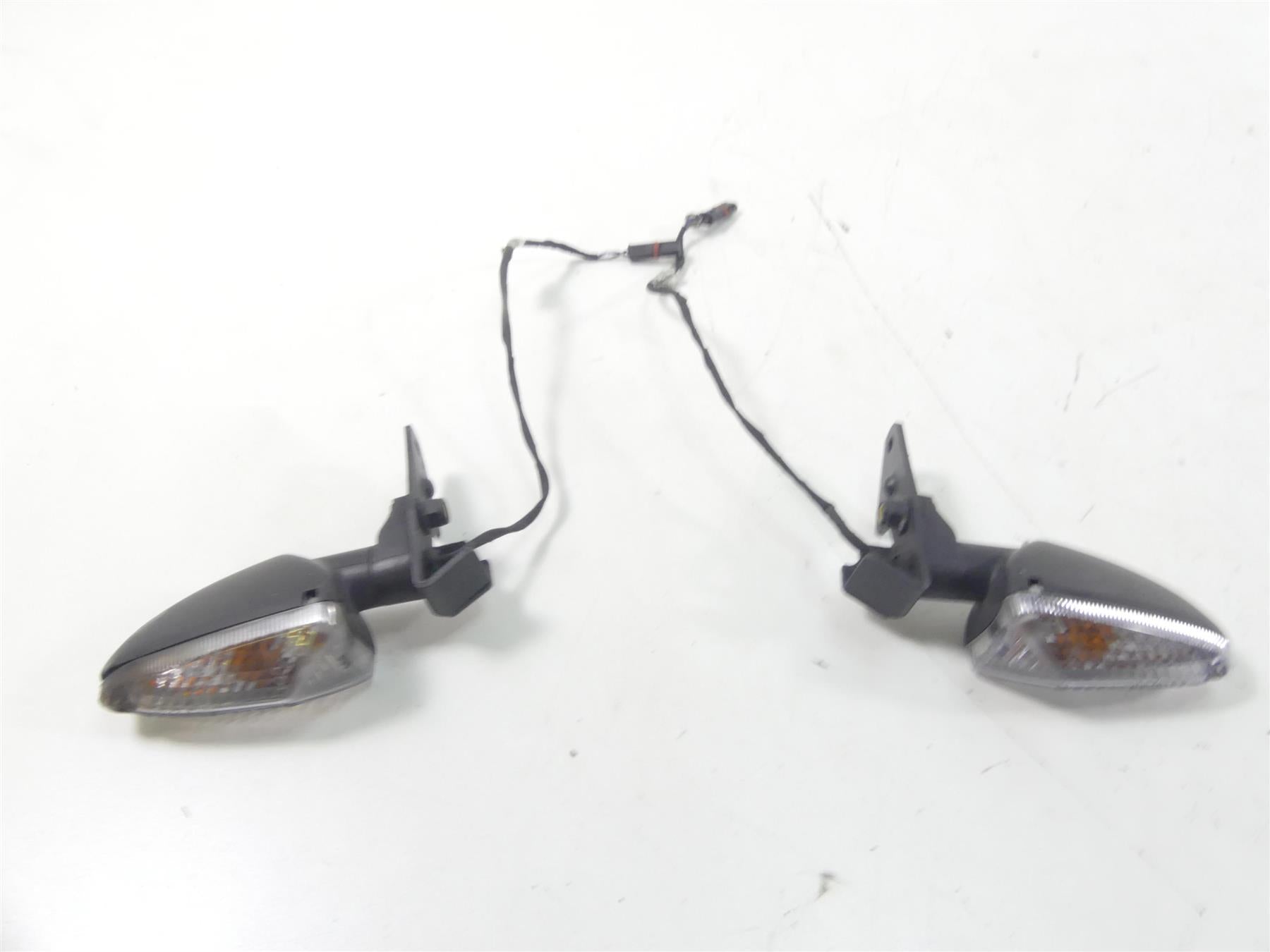 2017 BMW R1200GS GSW K50 Rear Turn Signal Blinker Set 63138534352 63138534353 {{ shop.shopifyCountryName }} - Mototech271