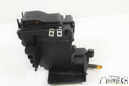 2017 Moto Guzzi 750 V7 III Special Air Cleaner Breather Filter Box 2B002959 {{ shop.shopifyCountryName }} - Mototech271