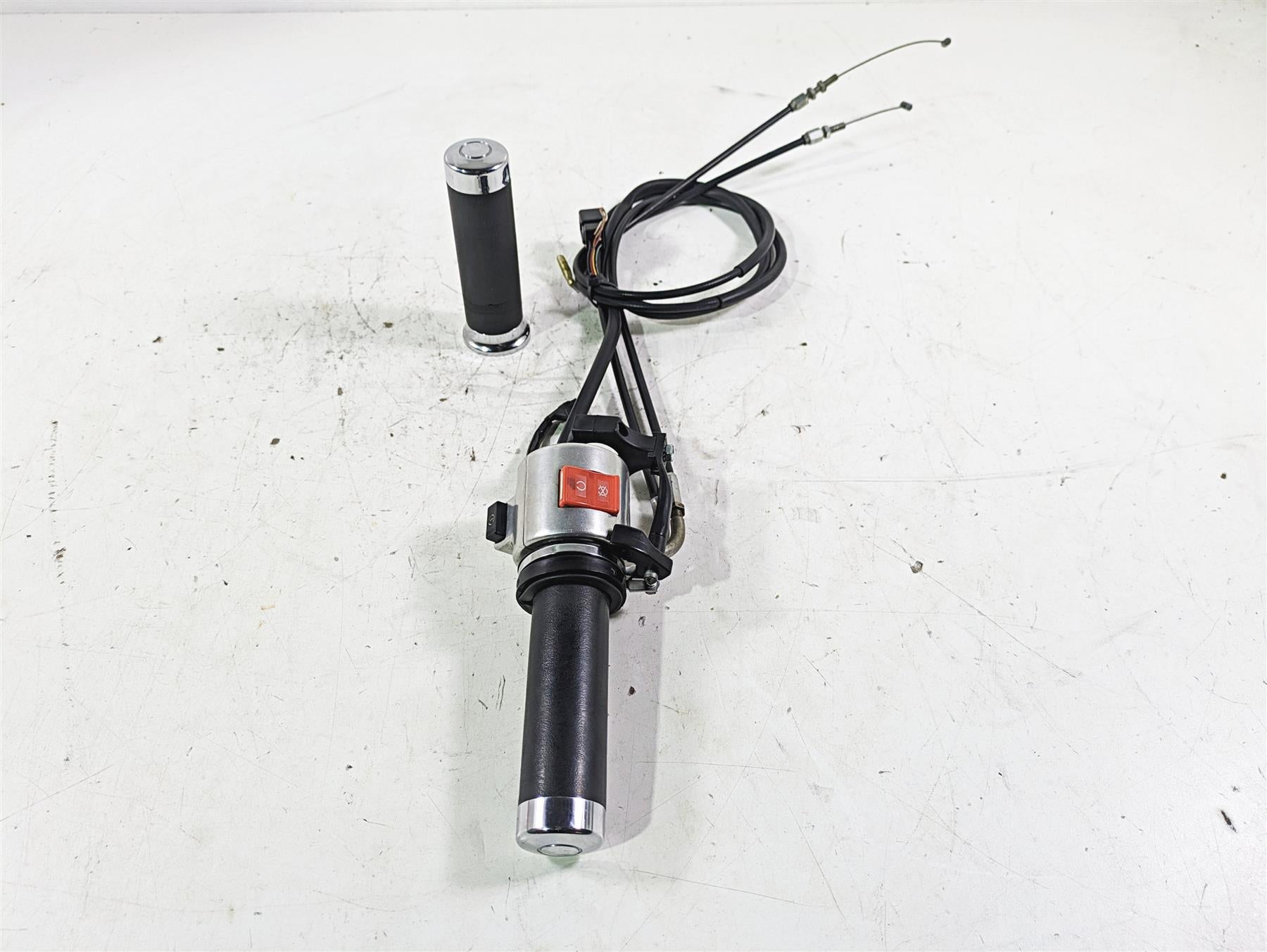 1998 Honda GL1500 Valkyrie Tour Right Hand Throttle Control Switch 35013-MZ0-020 {{ shop.shopifyCountryName }} - Mototech271