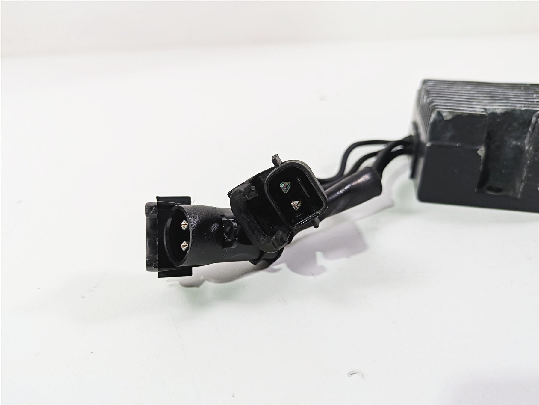 2007 Harley Sportster XL1200 C Rectifier Voltage Regulator 74546-07A {{ shop.shopifyCountryName }} - Mototech271